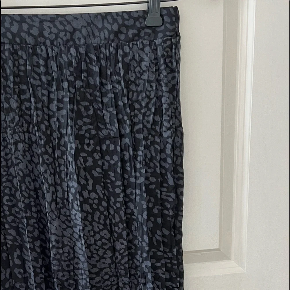 Elan Leopard Print Skirt NWT